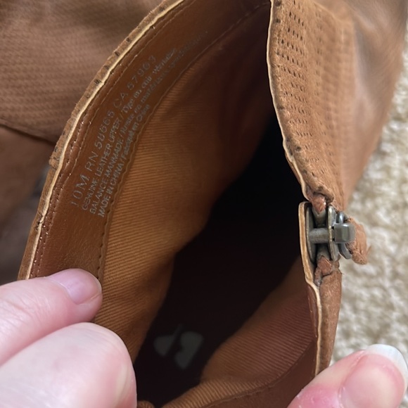 Tan Distressed BP Trolley Boots - Picture 8 of 8